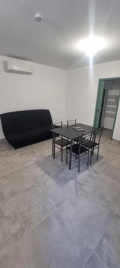 Studio Climatise 2 Couchages Marseilles Appartement