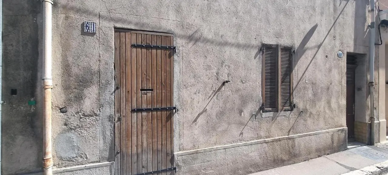 Appartement Studio Climatise 2 Couchages Marseilles